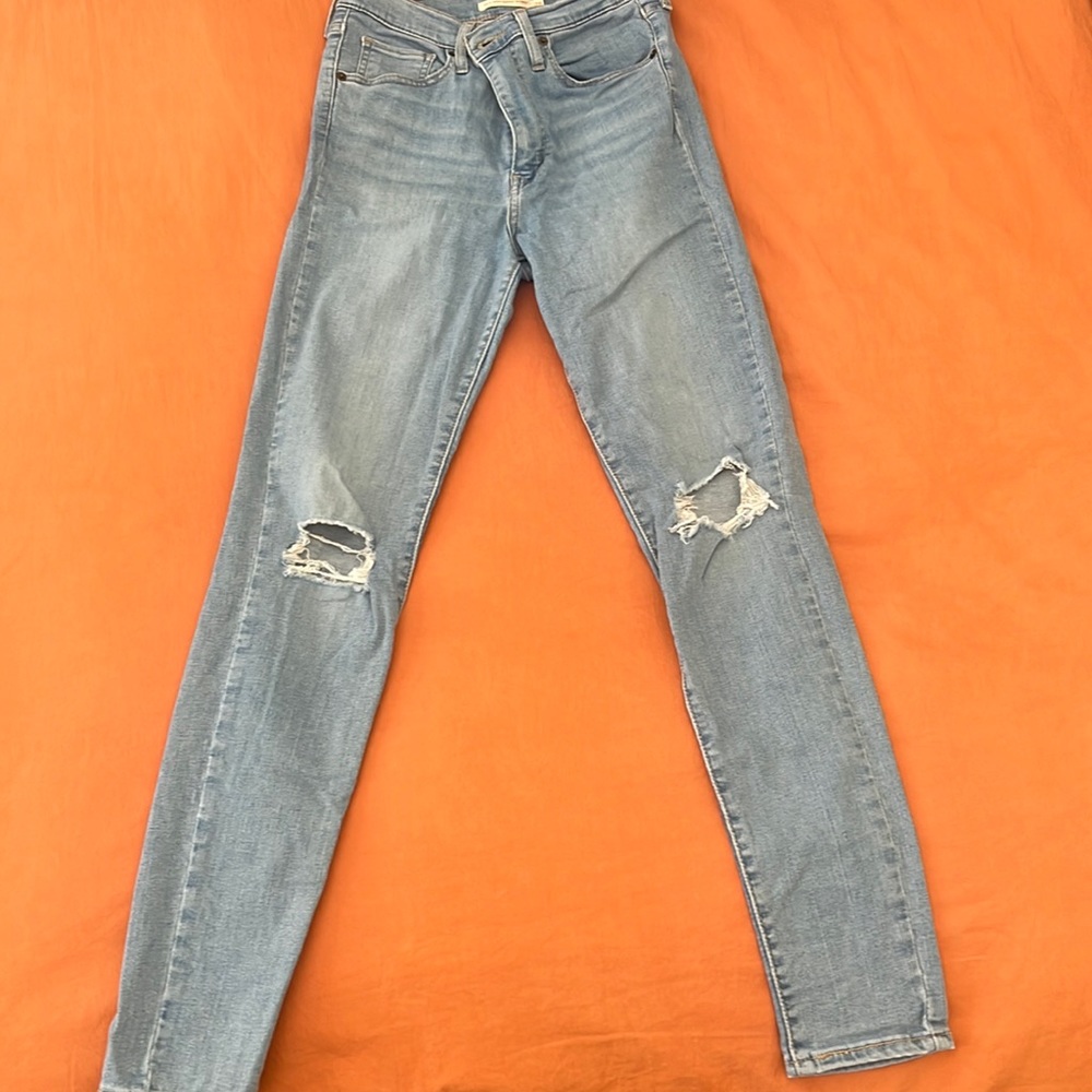 Levi’s high waisted skinny Jean